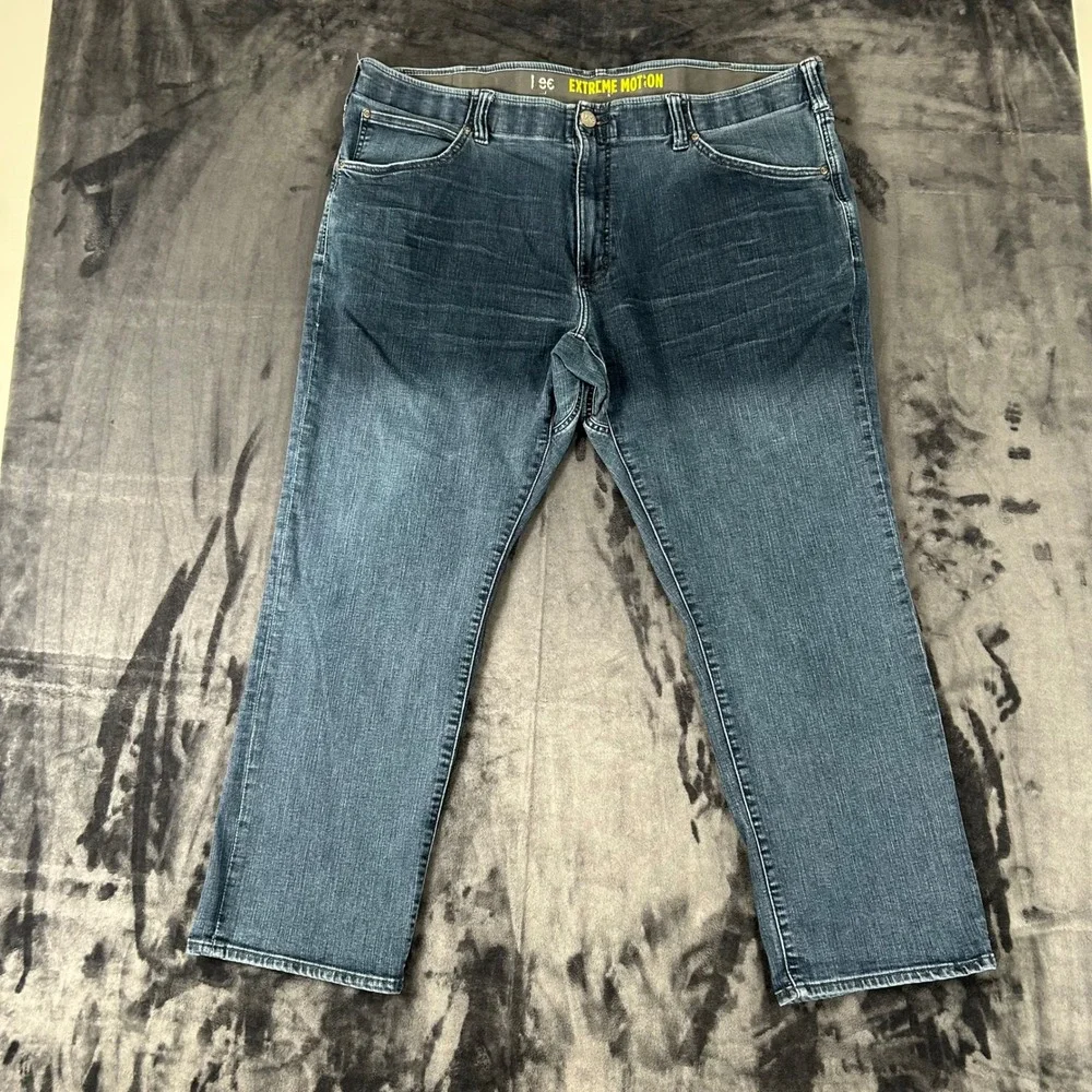 Lee Extreme Motion Jeans Mens 46x30 Blue Straight Leg Denim 2105275